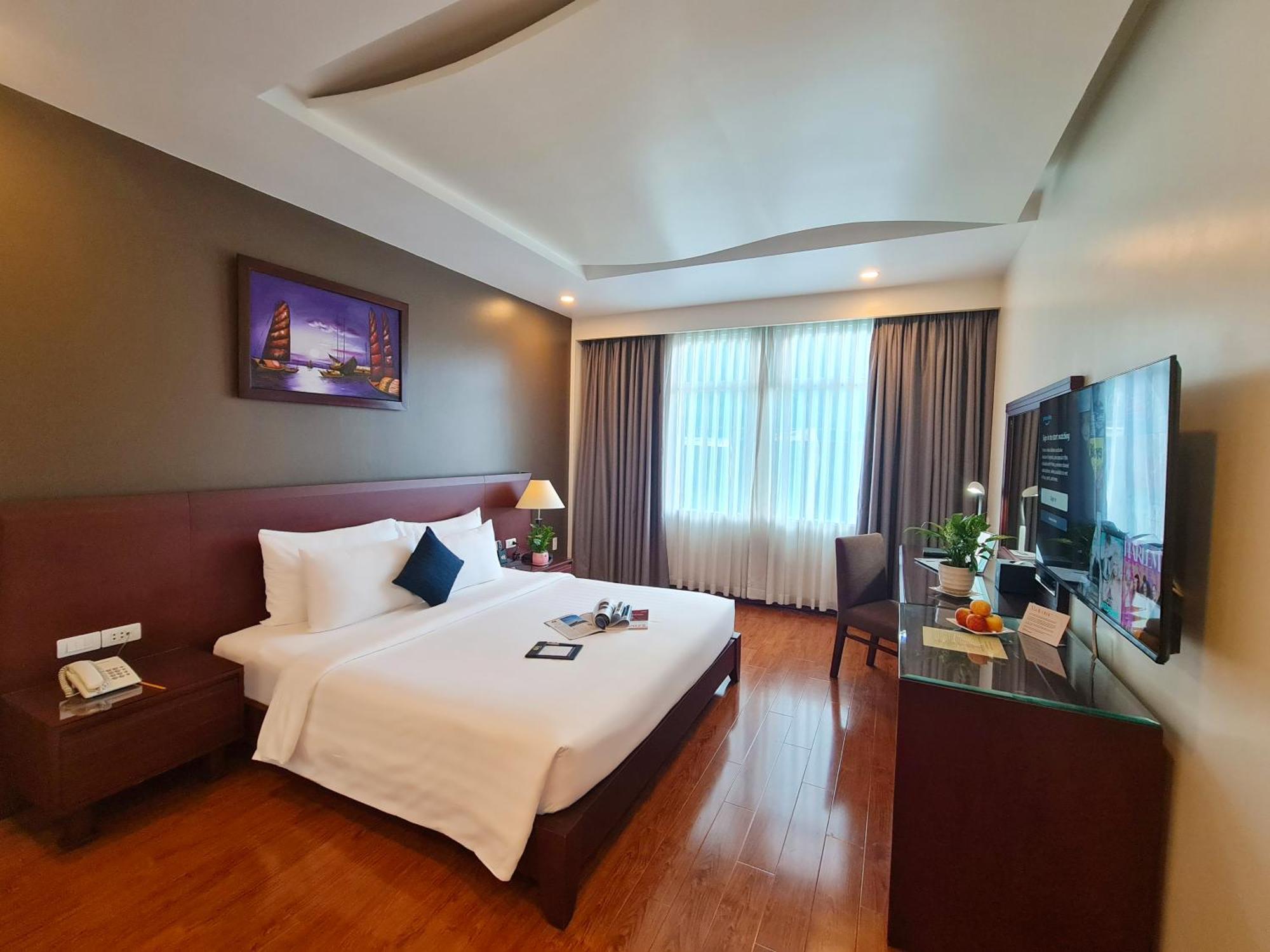 Kin Hotel Thi Sach Ho Chi Minh Zewnętrze zdjęcie