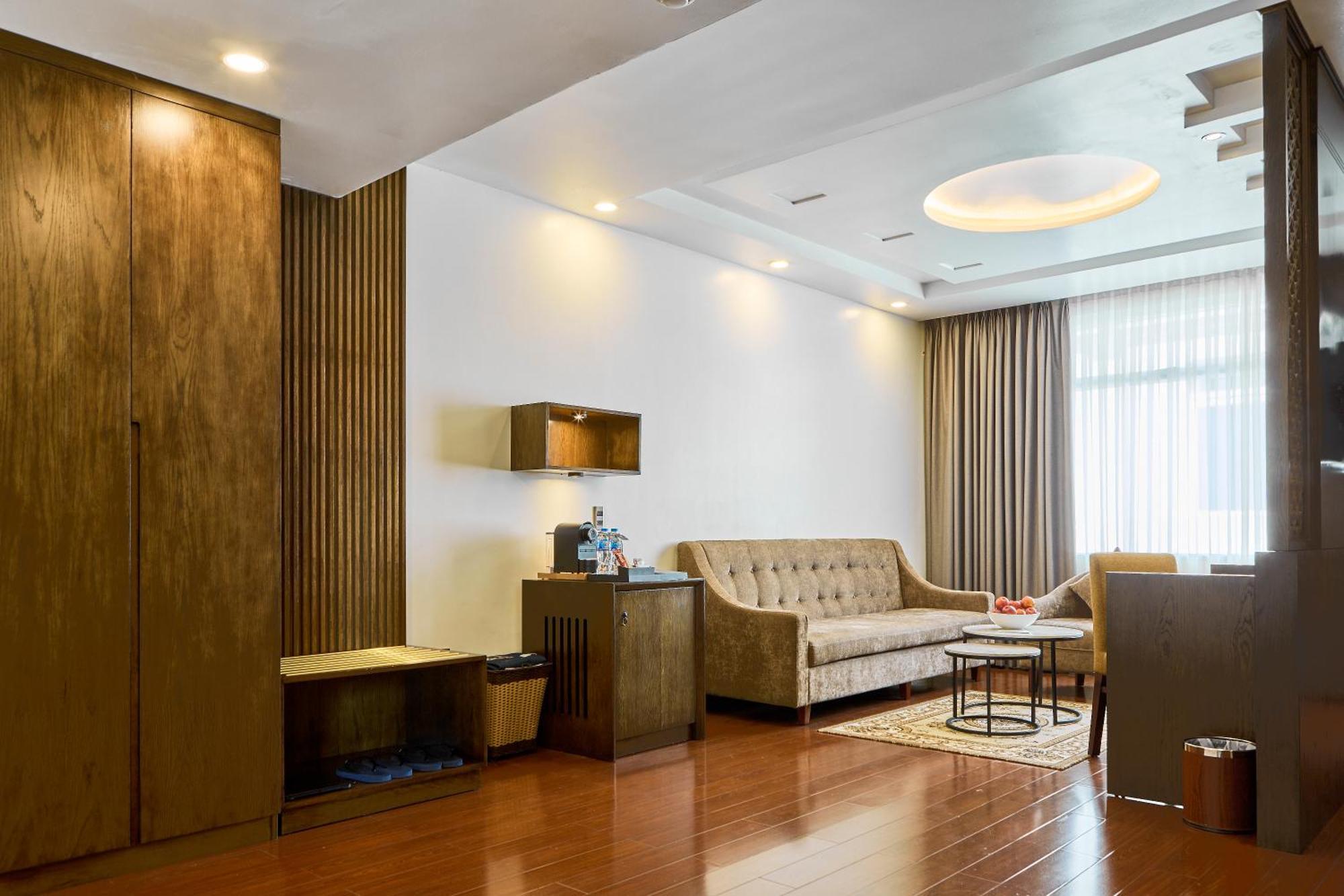 Kin Hotel Thi Sach Ho Chi Minh Zewnętrze zdjęcie